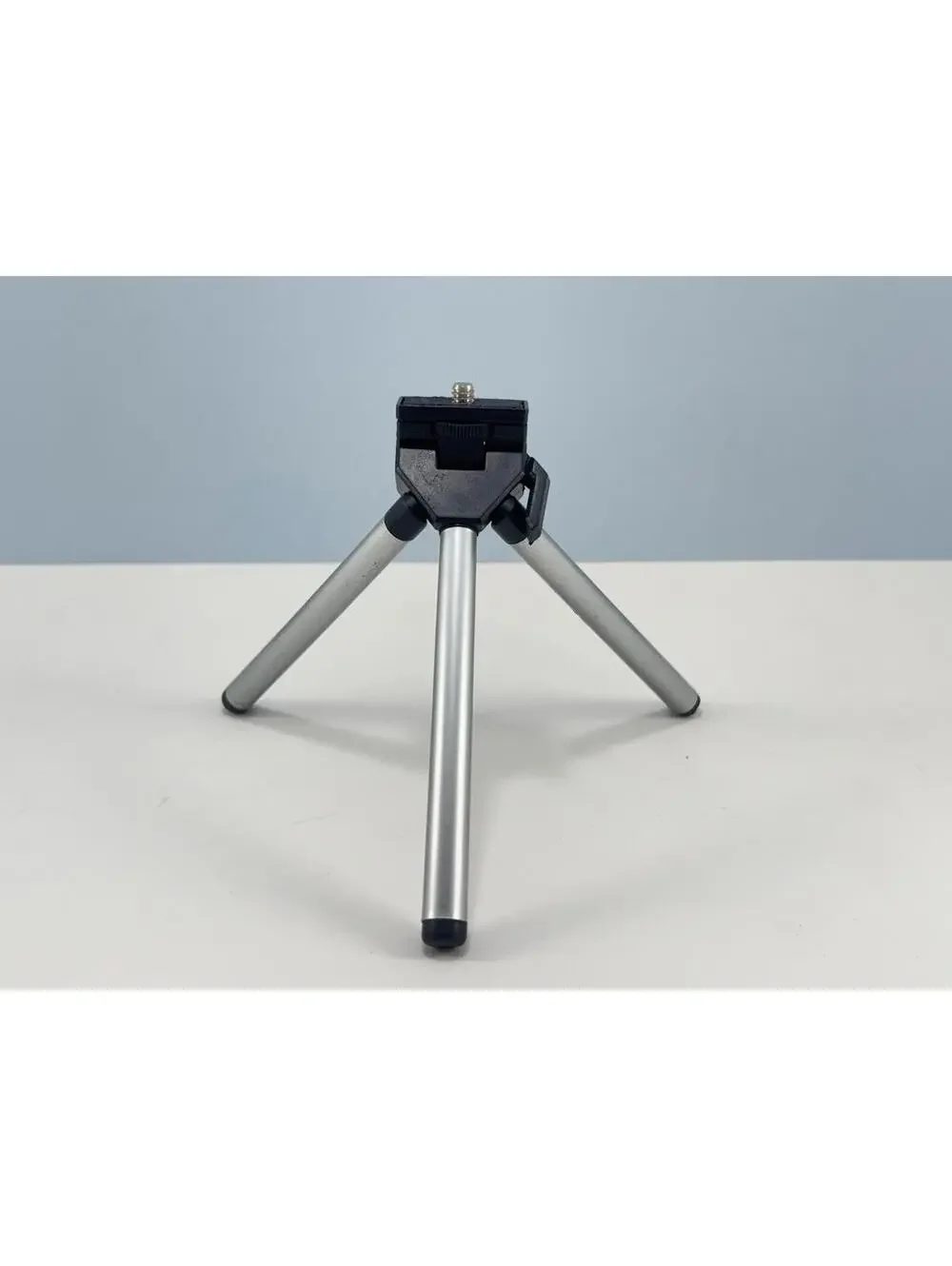 Mini Foldable and Adjustable Tripod Stand For Cameras and Lights